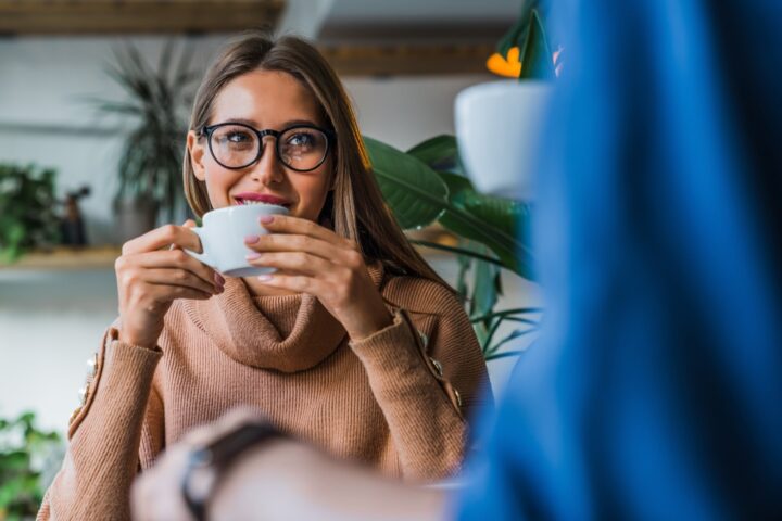 AB型女性が好きな人にとる態度とは？本命の男性への態度を徹底解説