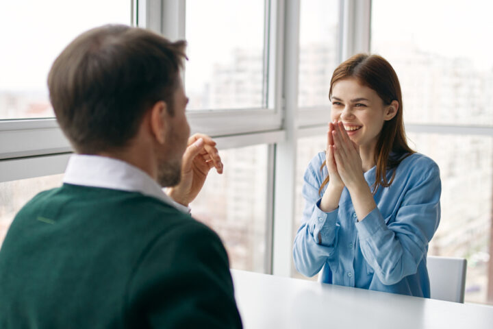 好きと伝えた男性が脈ありなのか脈なしなのかを見分けるには？