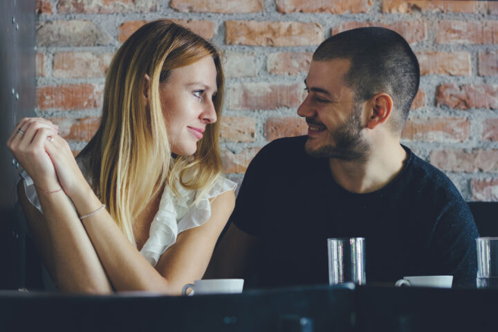 2人で遊びに行く女性と距離を縮めるには？脈ありにさせる方法！