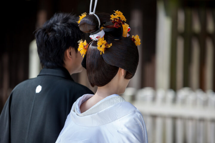 神社の歓迎のサイン④：参拝中に結婚式を見かけた