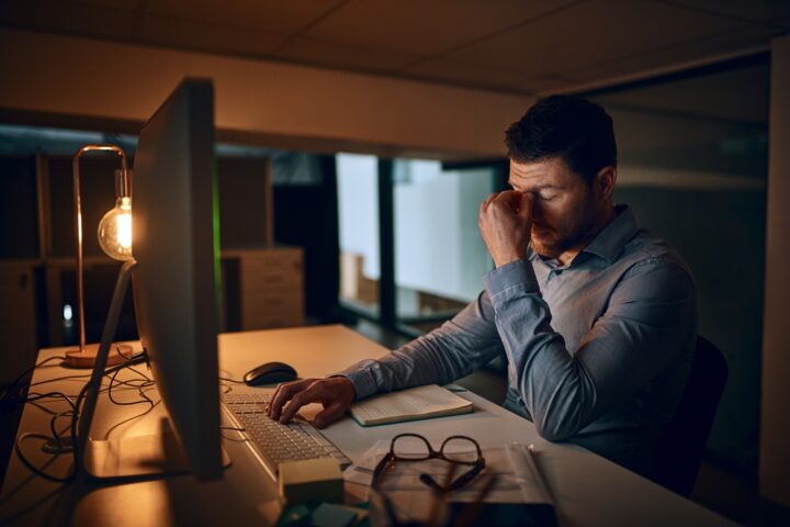 眠くなったり疲れたりする